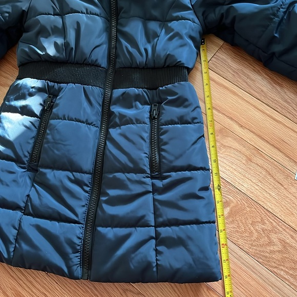 Hudson Coat - Picture 16 of 16